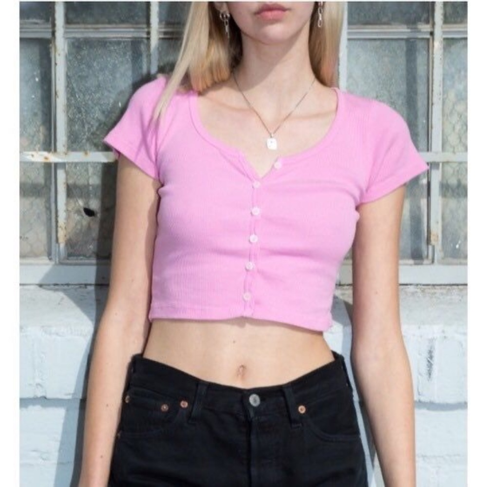 Brandy Melville Zelly Top